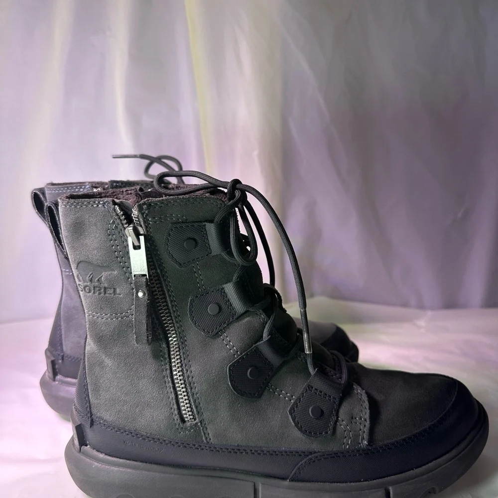 Sorel Dark Gray Suede Lace-Up Boots